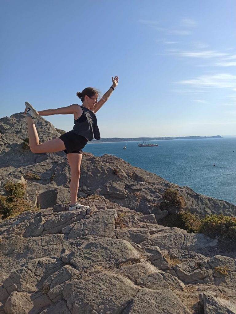 Yoga class Tuesday 18th June 2024, 19:00 @ Nieuwe Sint Jansstraat 35